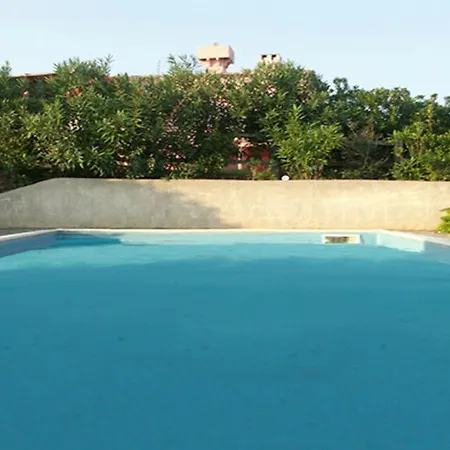 Agosto Villa *